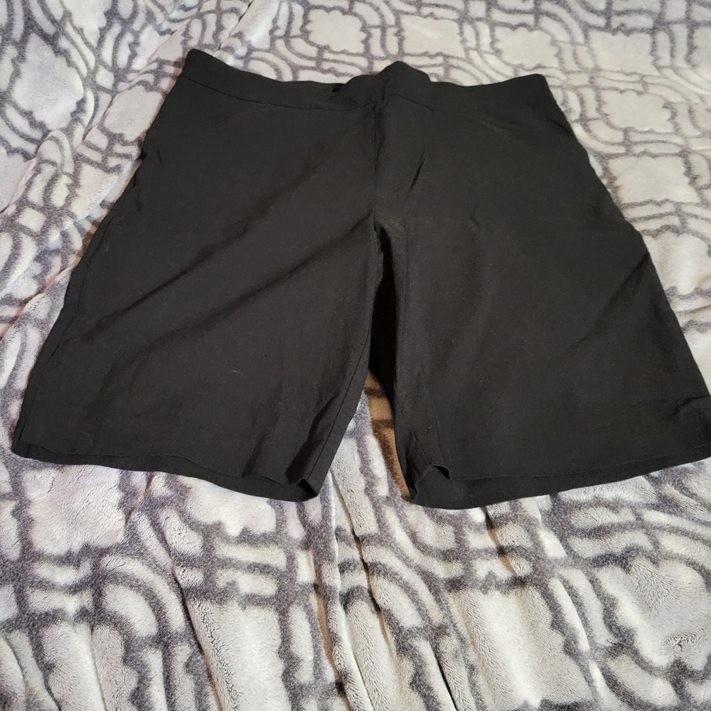 Liz Claiborne shorts sizeXL